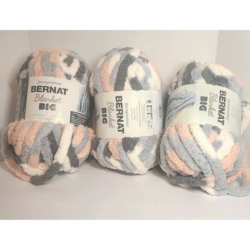Lot of 3 Yarnspirations Bernat Blanket Big Yarn Silver Lining 32 Yrds 10.5oz NEW